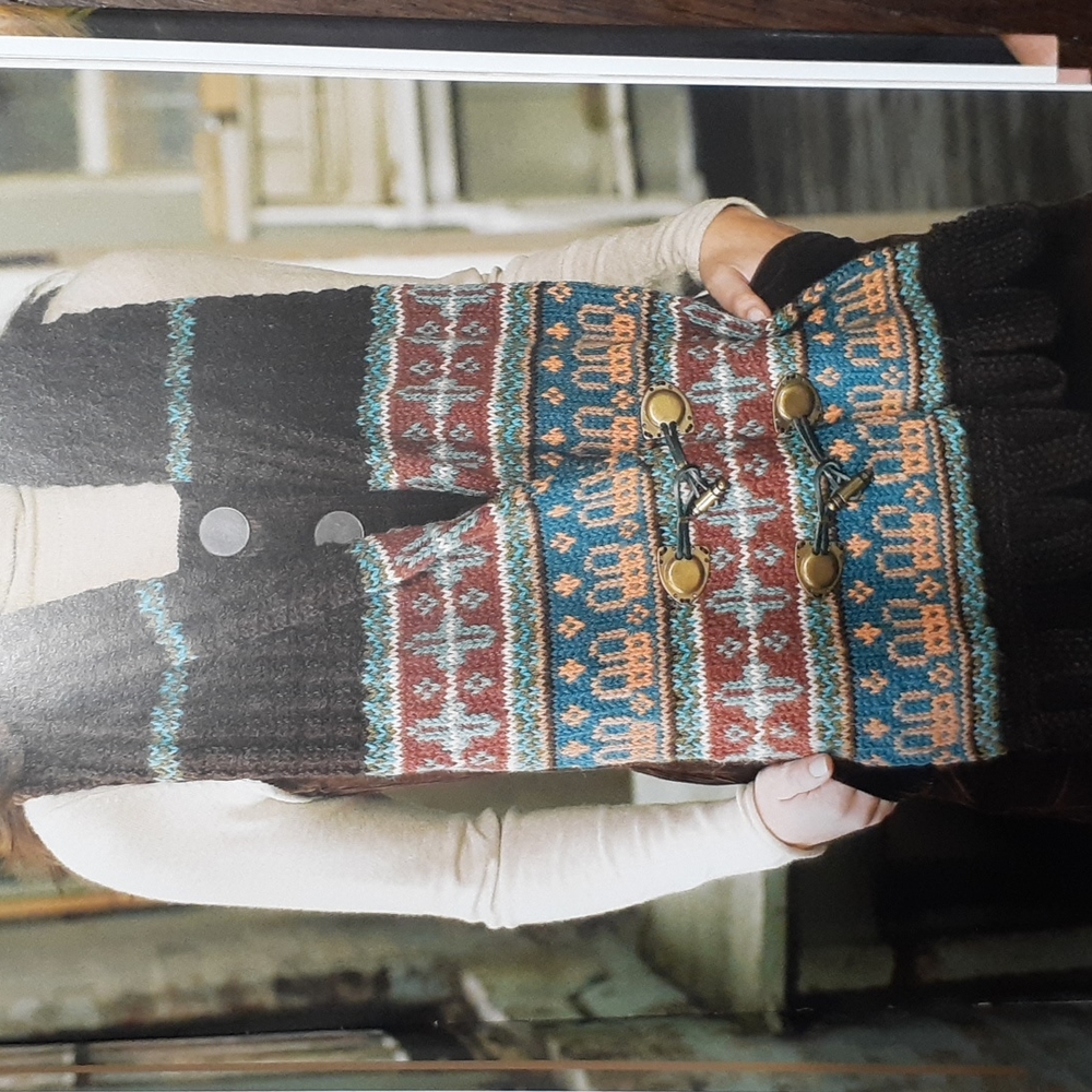 Nicky Epstein's Signature Scarves Dazzling Designs to Knit Scarf Pattern… - Picture 6 of 10